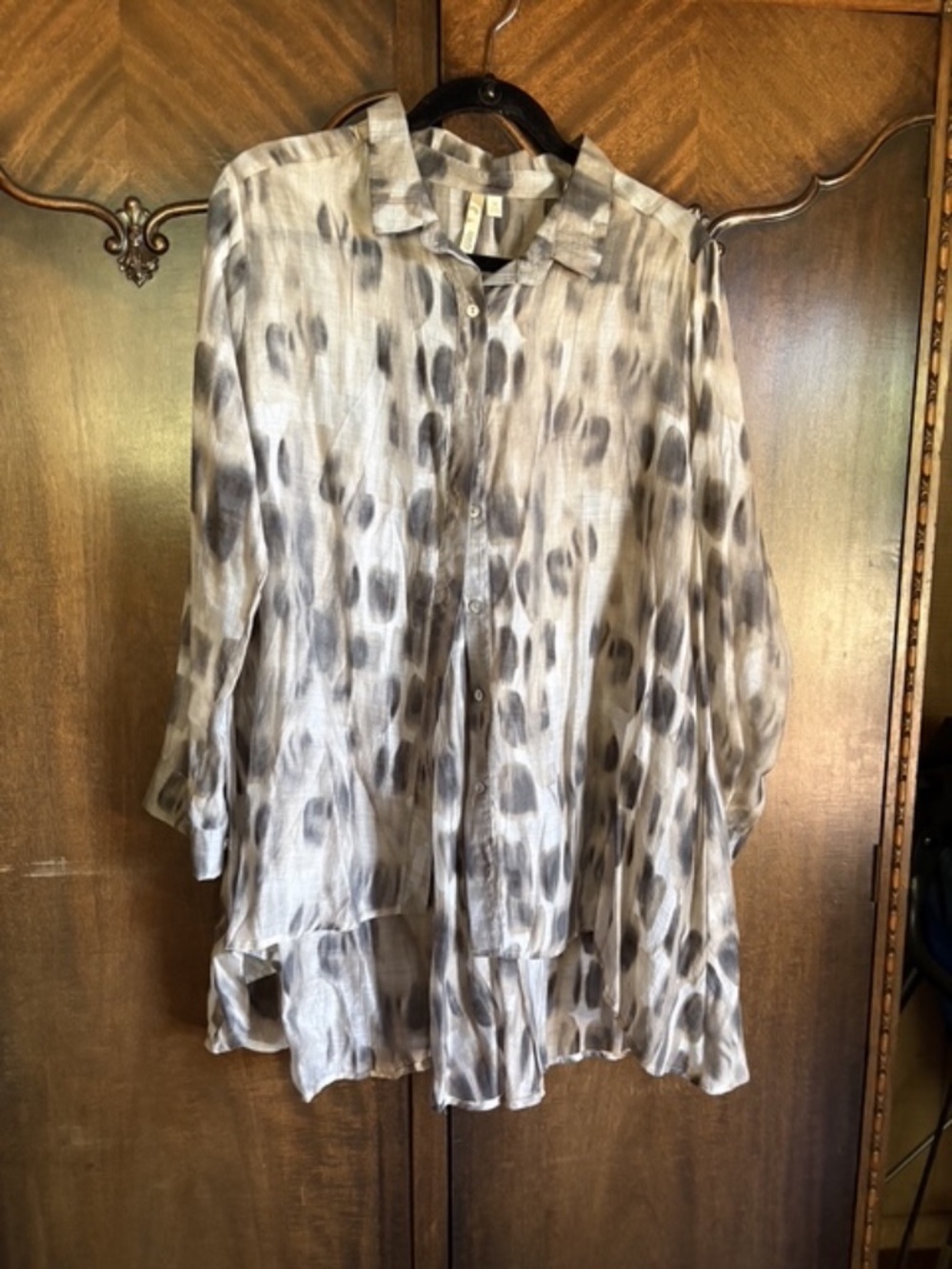 Sheer Flowy Tunic Button Shirt Neutral Colors Watery Spots